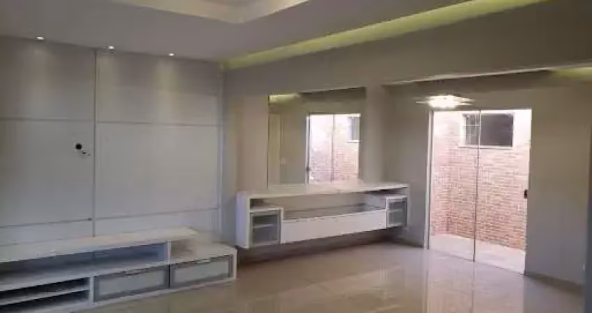 Casa com 3 quartos para alugar no Jardim Progresso, Marília 