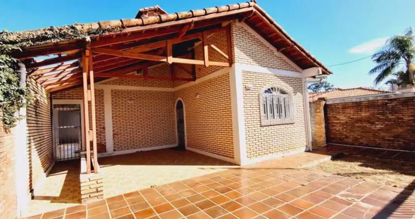 Casa com suíte | sítios de recreio nascimento (marília)