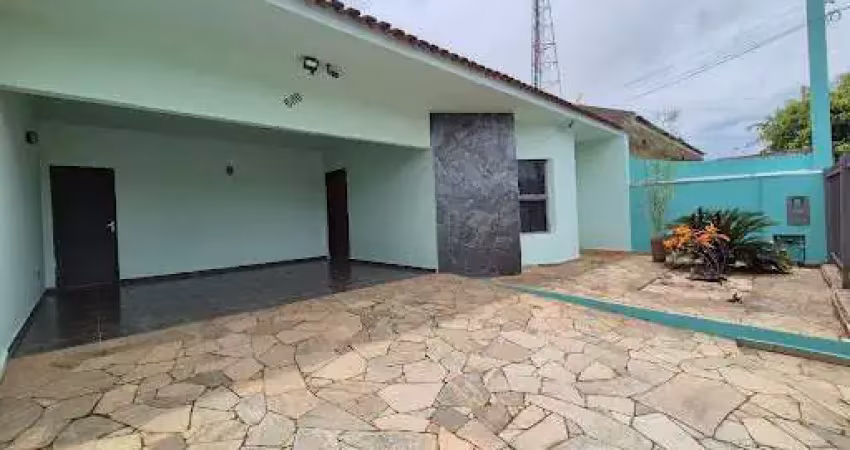 Casa com 5 quartos para alugar no Jardim Itaipu, Marília 