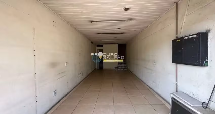 Sala Comercial em Avenida de Grande Fluxo – 30 m² com Banheiro Privativo