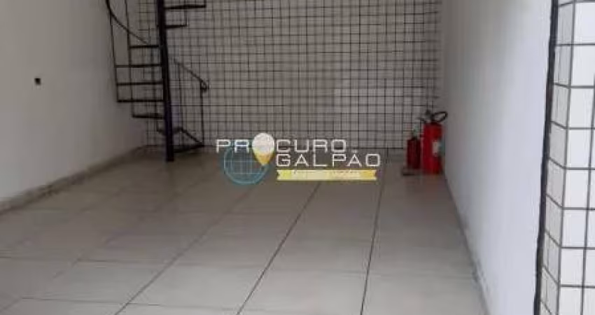 Salão Comercial com Mezanino e Banheiro  60 m²