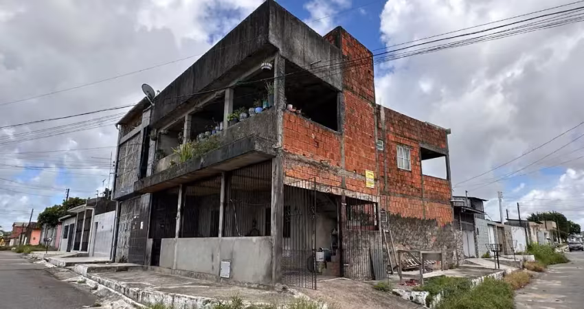 Casa com 4 quartos à venda na Rua Isaias Alves Nicácio, 23, Santa Lúcia, Maceió