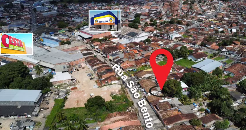 Terreno no tabuleiro dos martins com 1.242m² - próx. à feirinha.