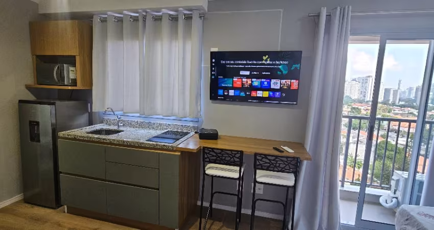Studio Mobiliado próximo a Estacao de Metrô Campo Belo  e  ao eixo  Chucri Zaidan / Berrini- Brooklin