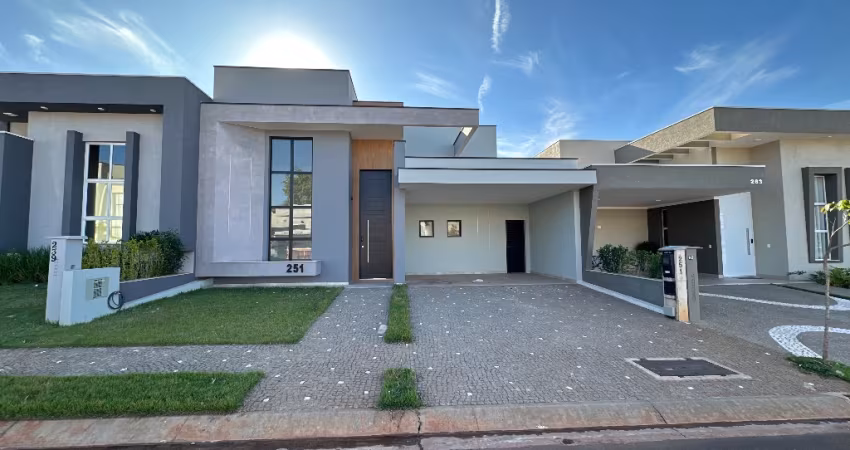 Casa térrea á venda no condomínio fechado Royal Garden - Paulínia