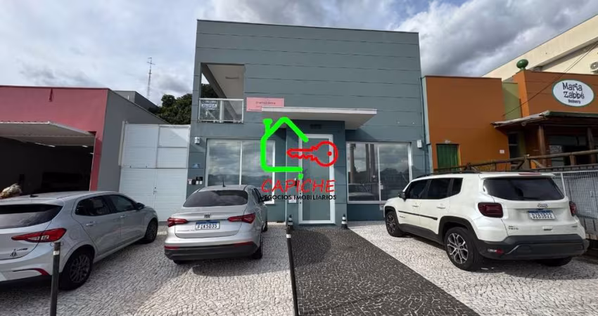 Sala para Locação no Centro de Vinhedo-SP: 1 Sala, 1 Banheiro, 4 Vagas de Garagem, 22m² de Área