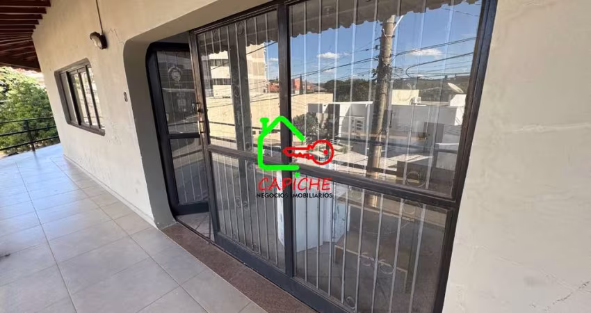 Aluguel de Sala Comercial de 70m² no Centro de Vinhedo-SP: 1 Sala, 1 Banheiro, 1 Vaga de Garagem Disponível!