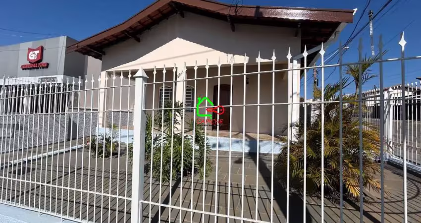Casa para alugar em centro de 133.00m² com 3 quartos e 5 garagens