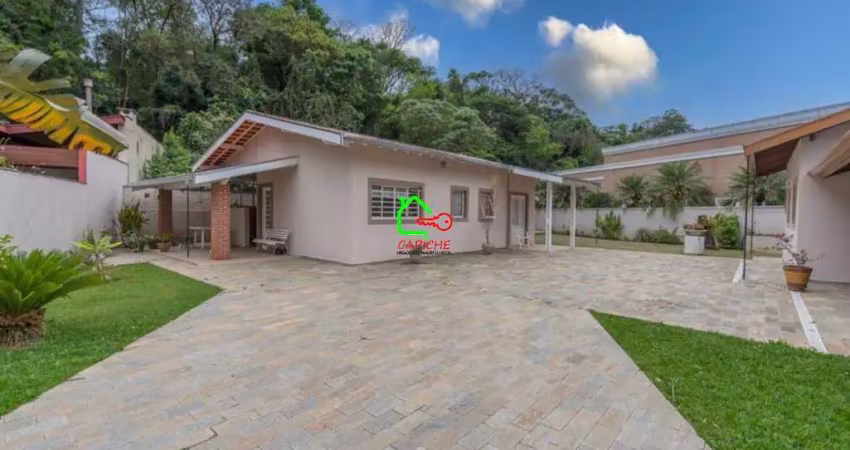 Casa para alugar em são joaquim de 1000.00m² com 3 quartos, 1 suite e 4 garagens