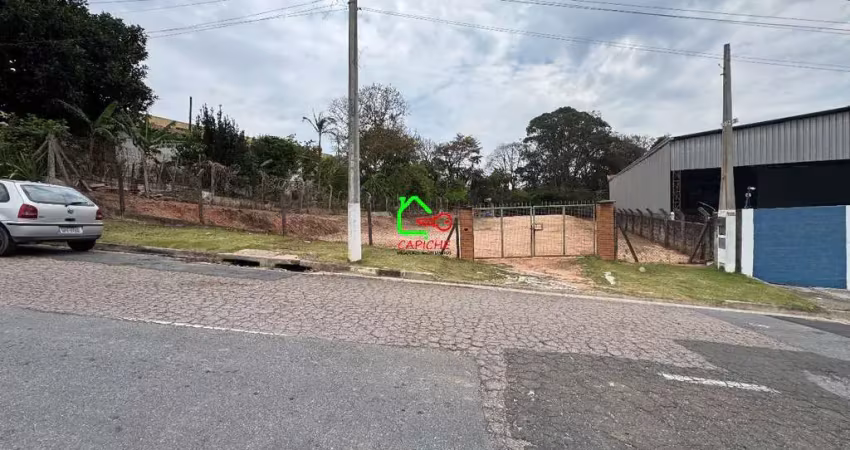 Terreno à venda na Avenida Independência, 3123, Pinheirinho, Vinhedo