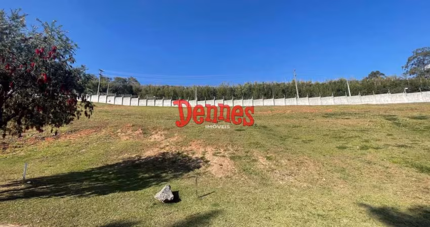 Terreno à venda no Condomínio Vale das águas.