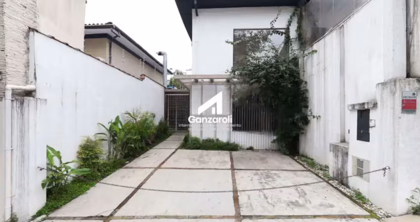 Casa Comercial no Itaim Bibi