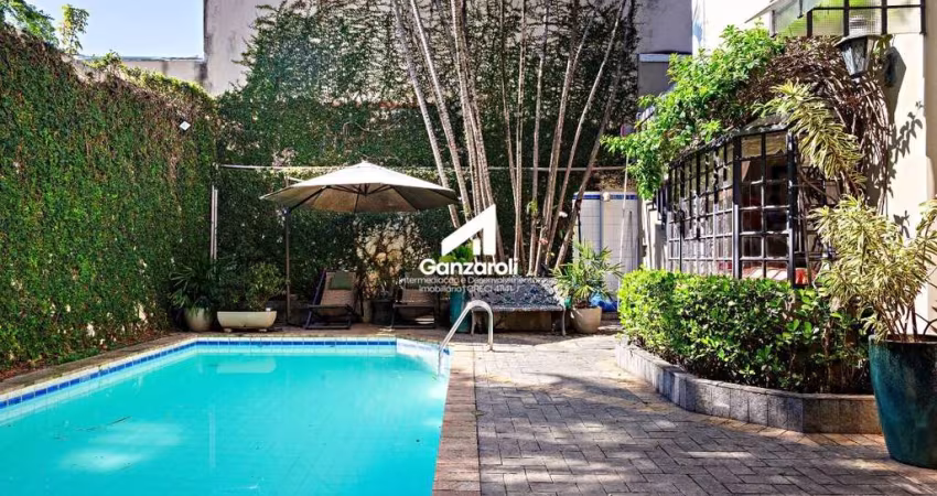 Casa com piscina à venda na Vila Nova Conceição