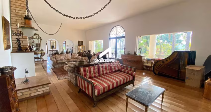 Casa com 1500 m² em estilo mediterrâneo a venda em Itupeva
