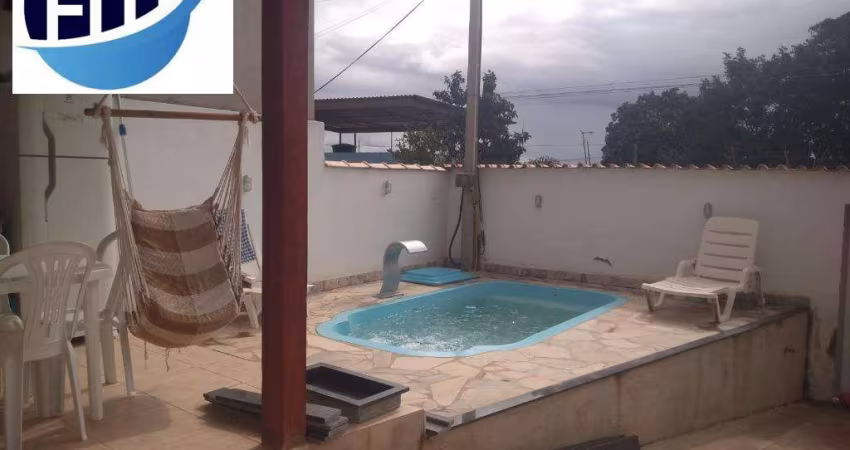 Casa à venda em Armação dos Búzios, Vila Verde, com 2 quartos, com 300 m²