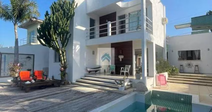 Casa à venda em Armação dos Búzios, Marina, com 3 quartos, com 210 m²