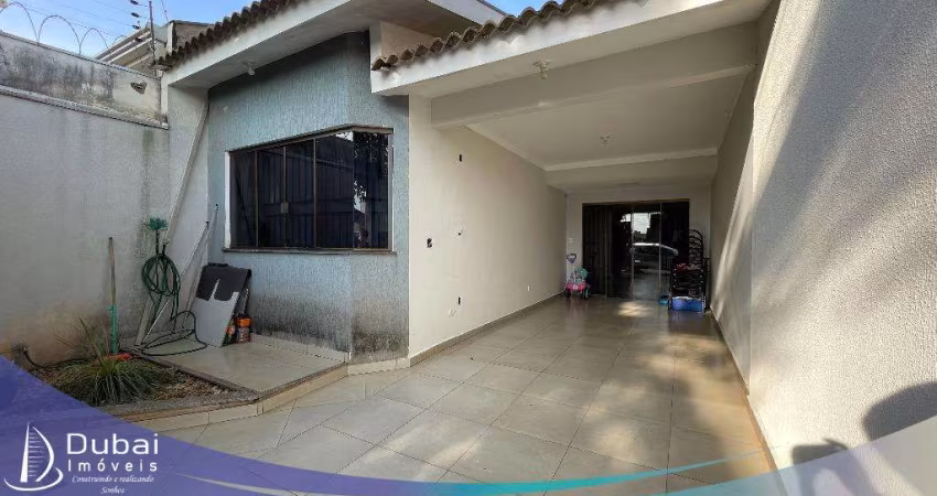 Casa à venda em Maringá, Jardim Licce, com 3 quartos, com 100 m