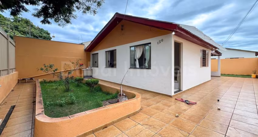 2 casas no mesmo terreno com entradas independentes  Jardim São Silvestre
