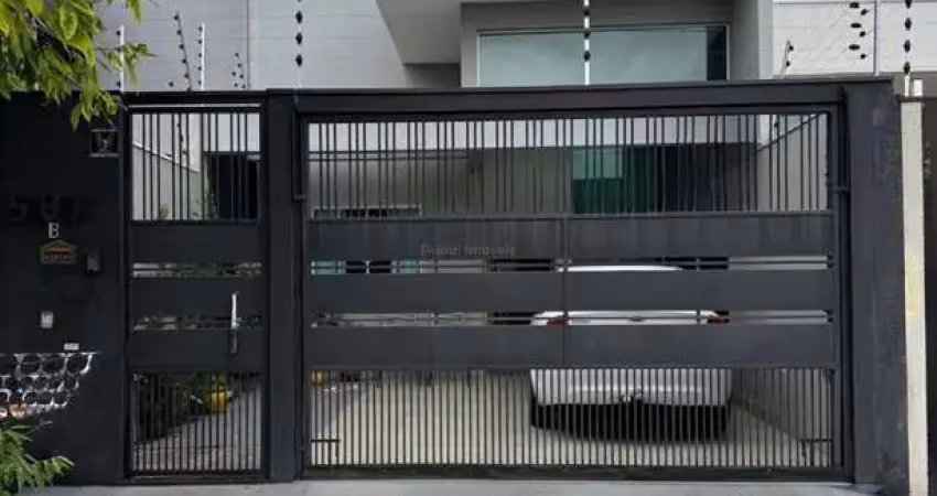Casa com 3 quartos à venda na Rua Pioneira Maria Manhas Garcia, 587, Jardim Monte Rei, Maringá