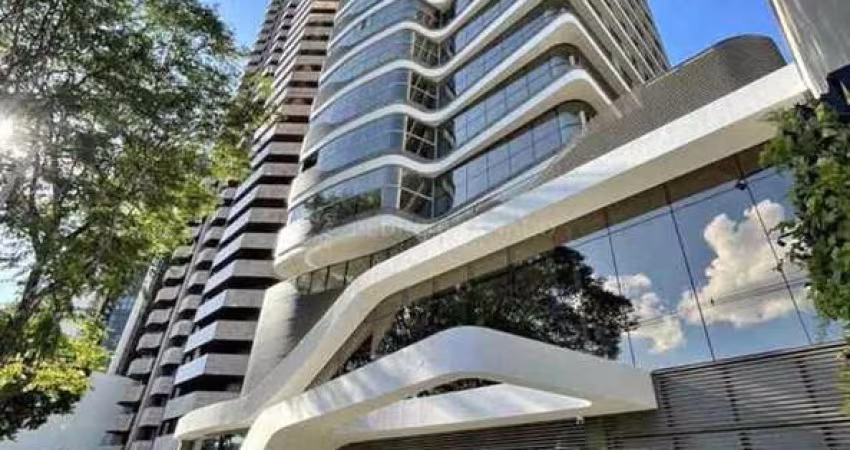 APARTAMENTO A VENDA NO EDIFÍCIO FOUR SEASONS. EXCLUSIVIDADE, SOFISTICAÇÃO E VISTA INCOMPARÁVEL.