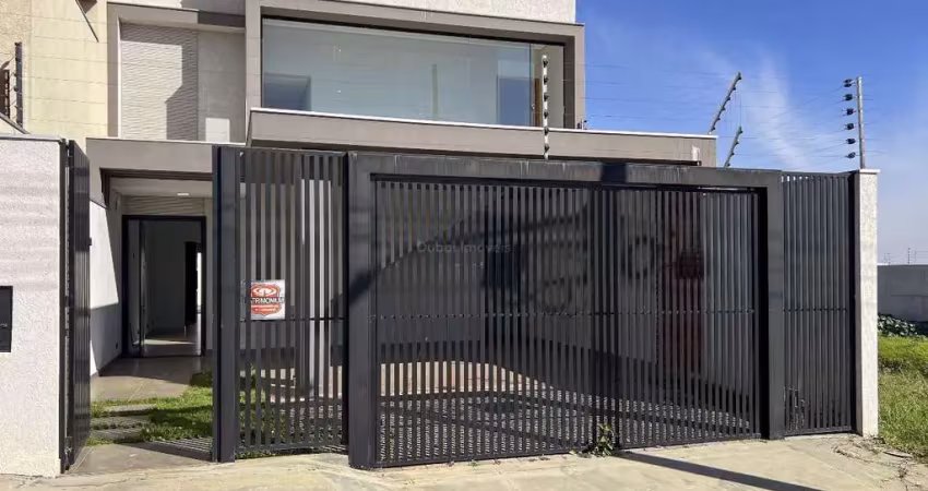 Sobrado a venda, 4 dormitórios sendo 2 suítes, com piscina