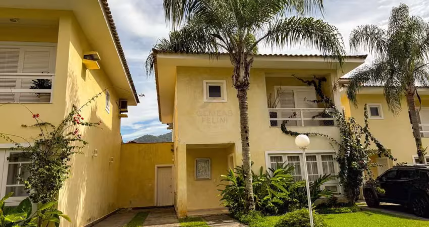 Casa em Condomínio Fechado na Praia de Juquehy - LOCAÇÃO ANUAL