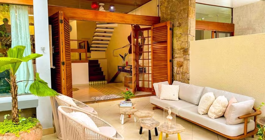 Casa em Condomínio na Praia do Engenho - LOCAÇÃO ANUAL