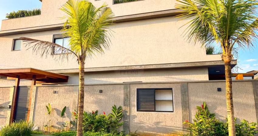 Casa em Condomínio na Praia de Juquehy - À VENDA