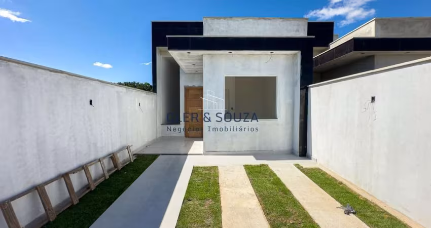 Casa para Venda em Pinheiral, Arvoredo, 2 dormitórios, 1 suíte, 2 banheiros, 1 vaga