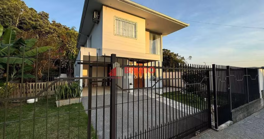 Casa 03 Dormitórios, Santa Catarina Biguaçu, SC