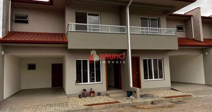 Casa 03 Dormitórios para locação, Centro, Antônio Carlos, SC