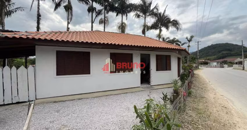 Casa com 3 quartos para alugar na Rua São Francisco de Assis, 623, Guiomar, Antônio Carlos