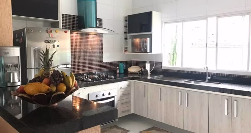 Casa com 3 quartos à venda na Rua João de Macedo Ribeiro, 000, Vila Itaim, São Paulo