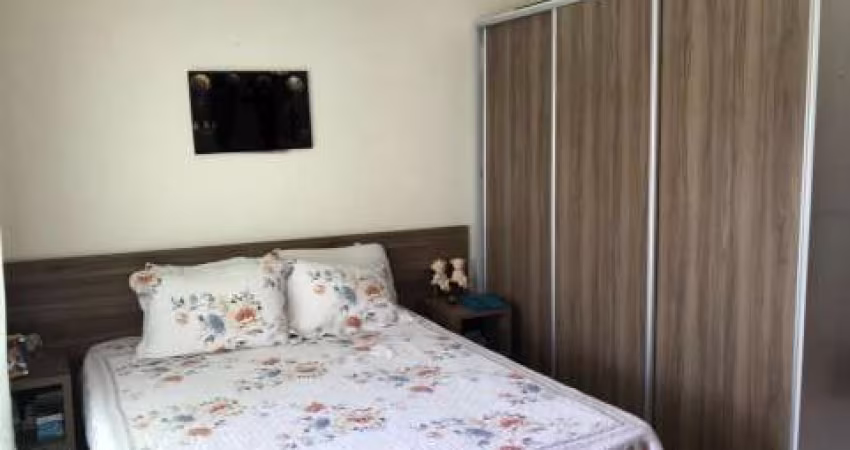 'OPORTUNIDADE! Sobrado 3 Dorms + Suíte na Zona Leste - 3 Vagas, Churrasqueira e Quintal