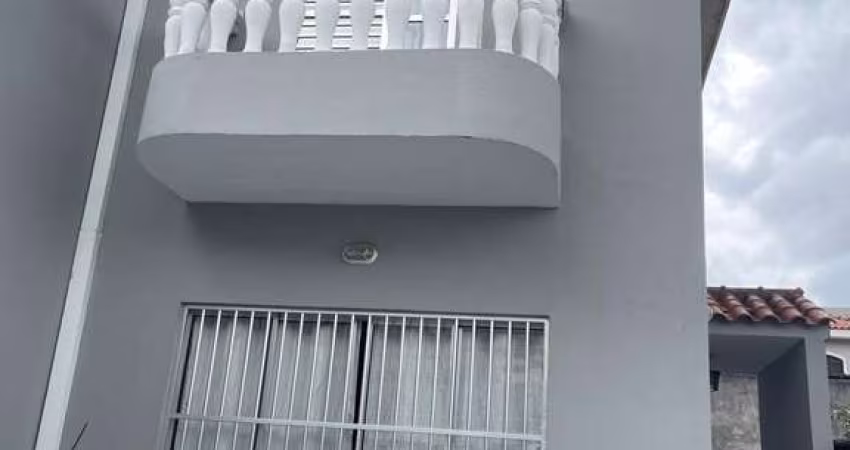 Lindo Sobrado totalmente reformado R$ 649.000,00 Jardim Satélite 03 dormitórios sendo 01 suite  2 vagas