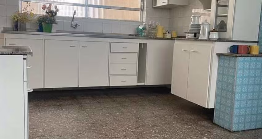 Casa Térrea R$ 850.000,00 Socorro 3 dormitórios, 4 vagas aceita financiamento