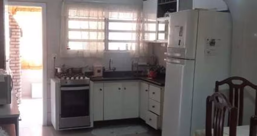 Sobrado R$ 680.000,00 Cidade Dutra 4 dormitórios 2 vagas