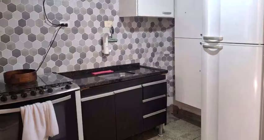 Oportunidade sobrado r$ 250.000,00 grajaú - 2 dormitórios, sala, cozinha, wc, garagem. aceita financiamento e carta de crédito de consórcio saía já do aluguel