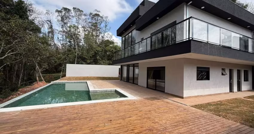Excelente sobrado r$ 1.890.000,00 - 920m2 terreno 425m2 área construída - interlagos sul / fazenda da ilha - embu guaçu