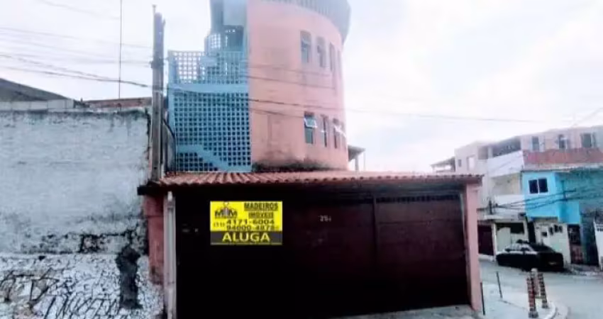 Locação sobrado r$ 2.250,00 jardim régis 3 dormitórios 2 vagas