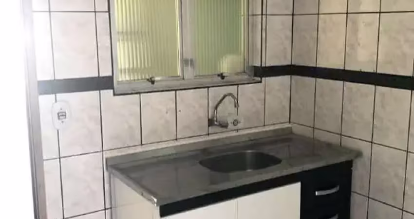 Casa com 2 quartos para alugar na Rua Arlindo Alberto, Jardim Palmares, São Paulo