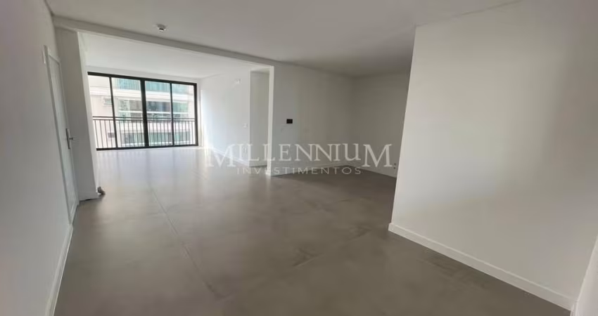APARTAMENTO À VENDA NO EDIFÍCIO SUN BEACH, Centro, Balneario Camboriu - SC