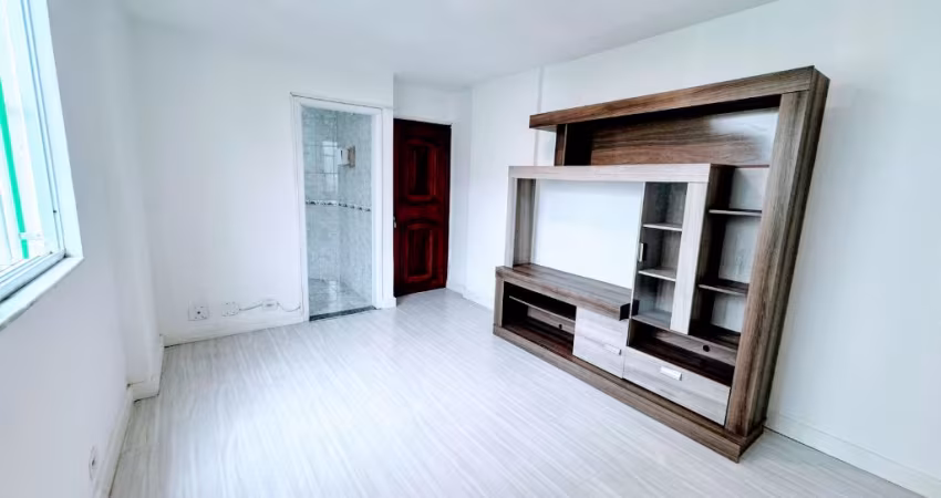 Apartamento 2 quartos-reformado-Camorim