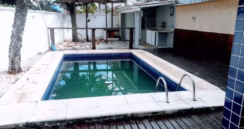 Casa em condomínio fechado com 3 quartos à venda na Estrada dos Bandeirantes, 12431, Vargem Pequena, Rio de Janeiro