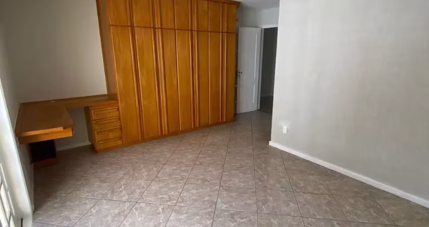 Casa dúplex - quintal -oportunidade -4-quartos-3 suites -vargem pequena