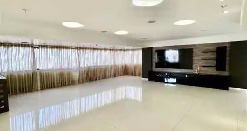 Apartamento venda - com 04 suítes em Candelária