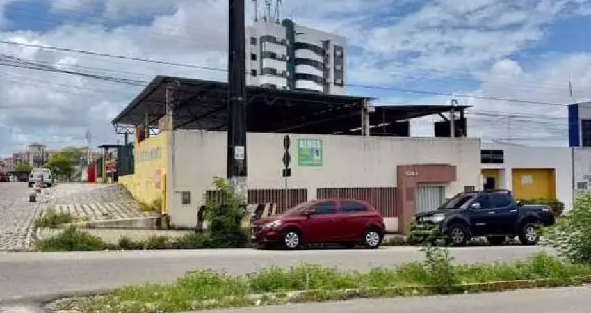 Ponto comercial com 4 salas para locação