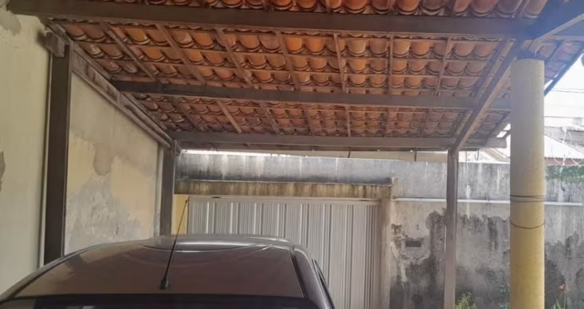 Vendo Excelente Casa  no Bairro Cajazeiras