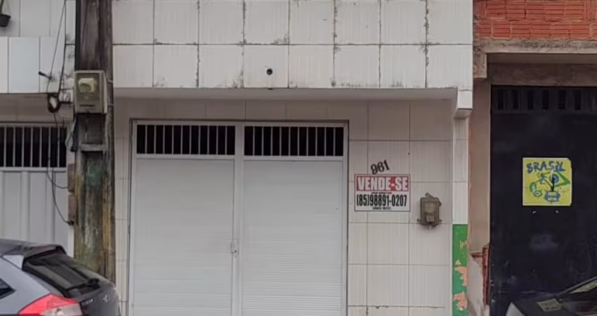 Vendo Excelente Duplex localizado na Rua Cuiabá,bairro João XXIII