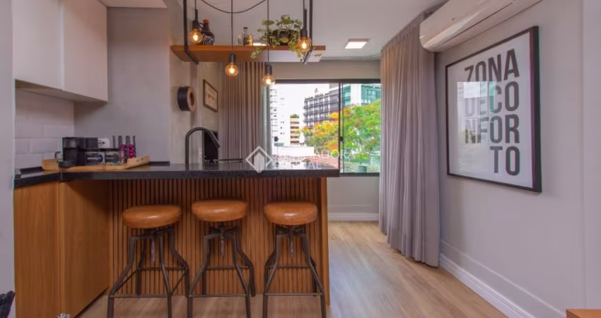 Apartamento 2 dormitórios/quartos, suite, garagem , churrasqueira no bairro Auxiliadora